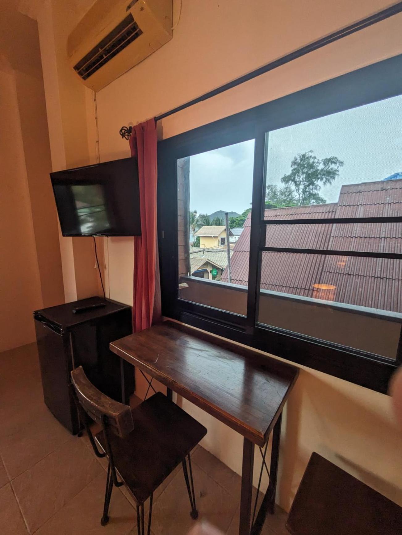 Goodtime Utopia Guesthouse タオ島 エクステリア 写真