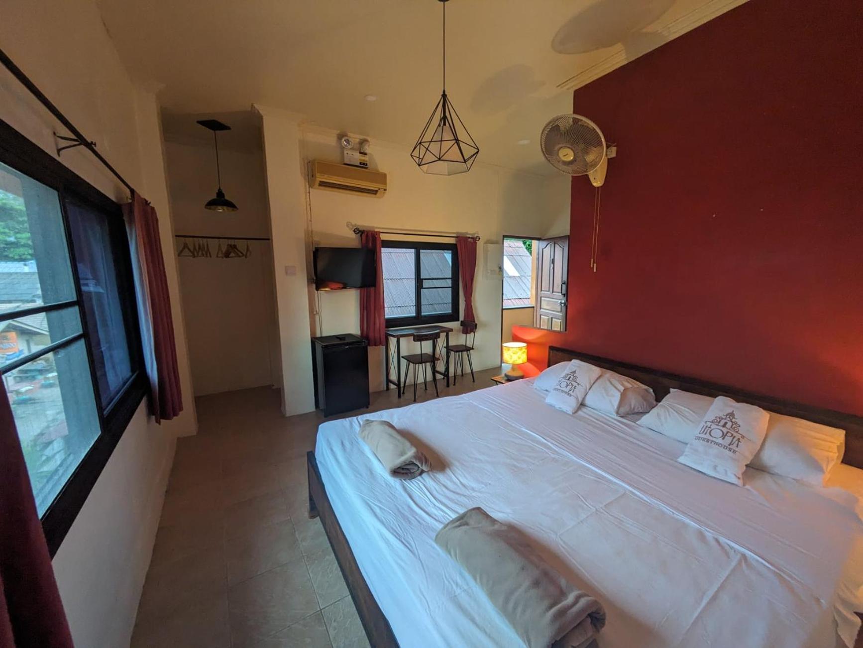 Goodtime Utopia Guesthouse タオ島 エクステリア 写真